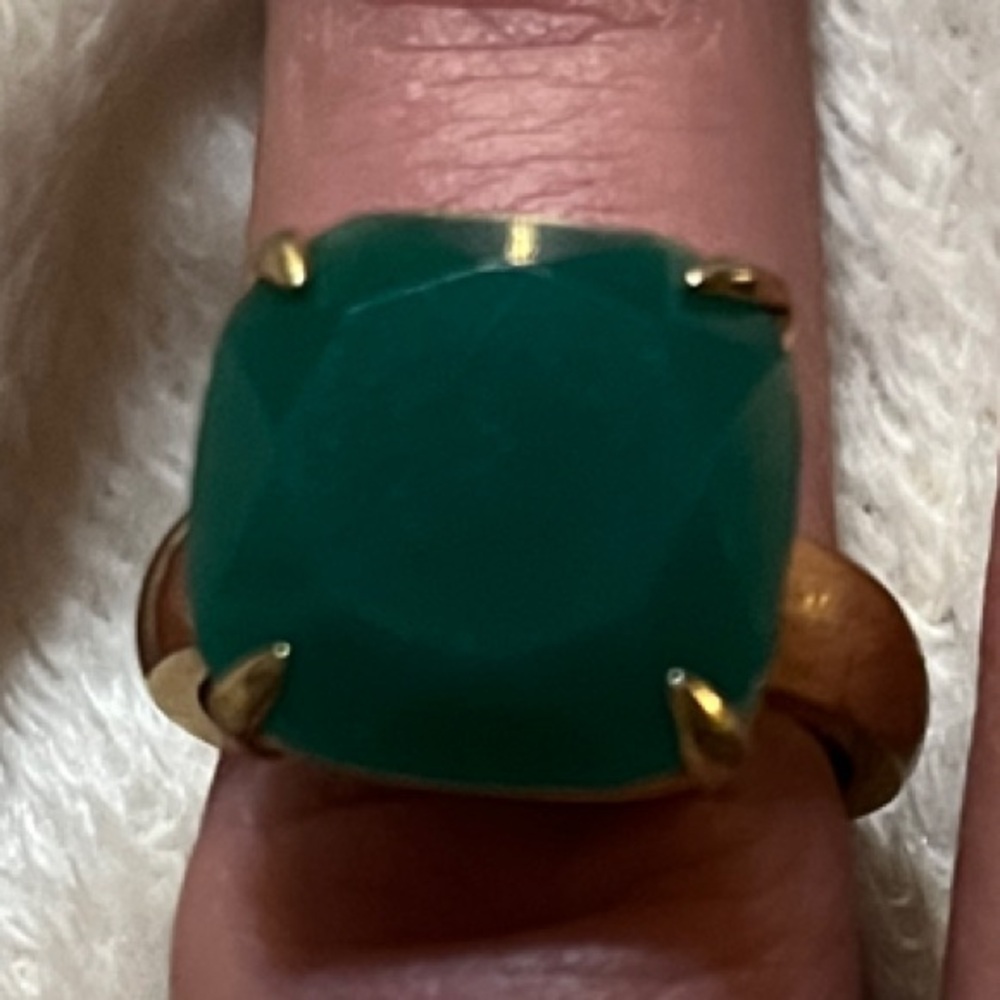 Elegant Green Stone Golden-colored kate spade adjustable size 7 ring Ring - Picture 5 of 10